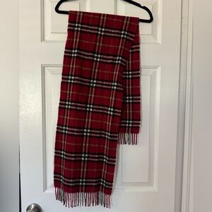 Burberry cashmere scarf